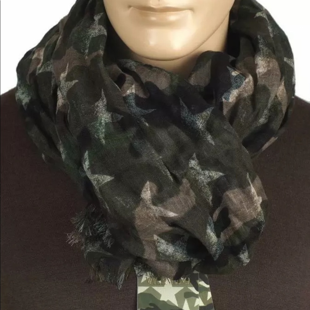 Valentino scarf